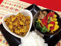 夏野菜と鶏そぼろのヘルシー和風カレー／食育インストラクター国田真紀