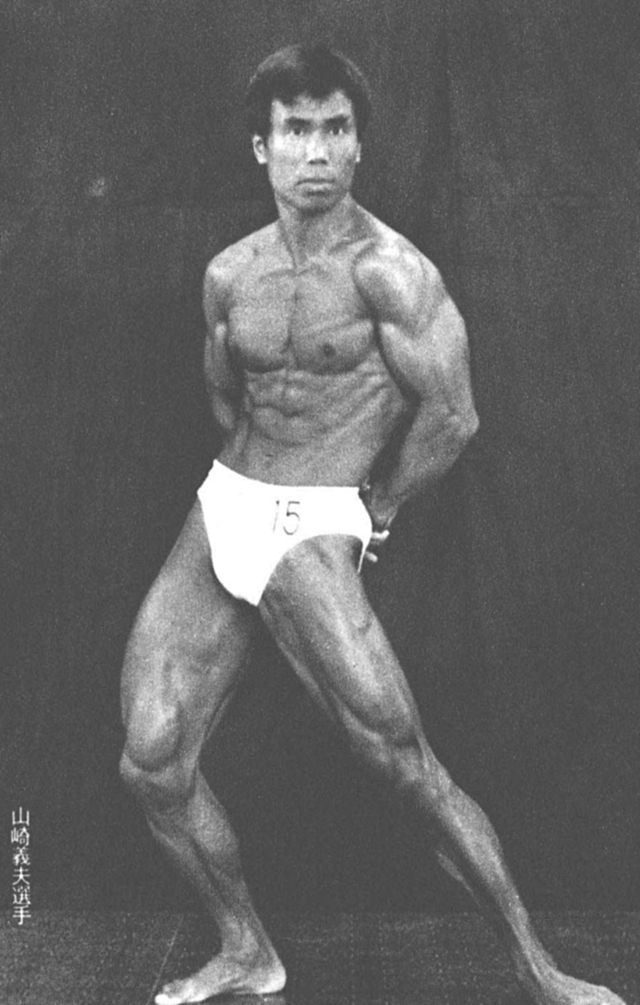 山崎義夫選手