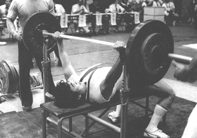 75kg級優勝・中川幸雄選手S250kg、B152.5kg、D260kg、T662.5kg