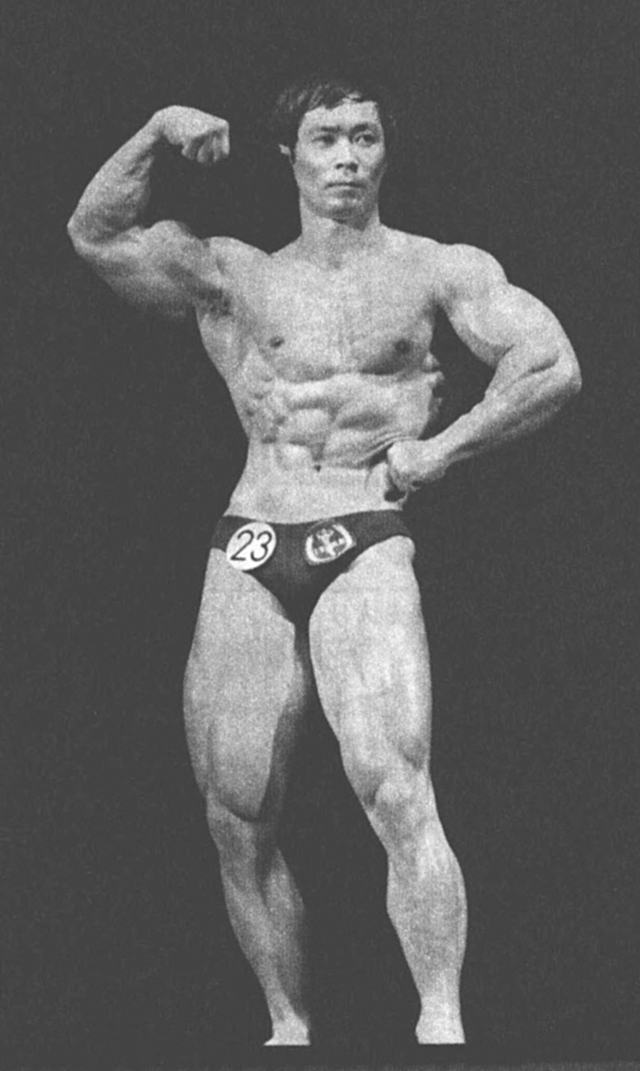 谷口 明選手 IFBBオールジャパン・ミドル級では傑出した選手であり、好・不調の波が大きいので、それさえ克服すれば、当然、表彰台に登れるだろう。