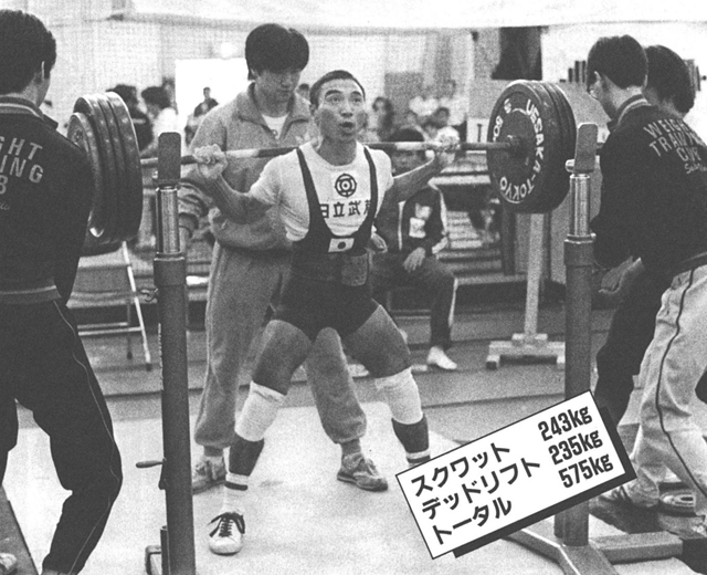 52kg級優勝・因幡英昭選手(東京) S243.0 B105.0 D235.0 T575.0