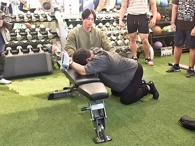 BLACK PIKEセットアップ フィジーク トレーニング 250628__03267.jpg?v=1752226006