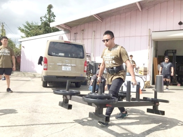 80kg以下級は180kg。
