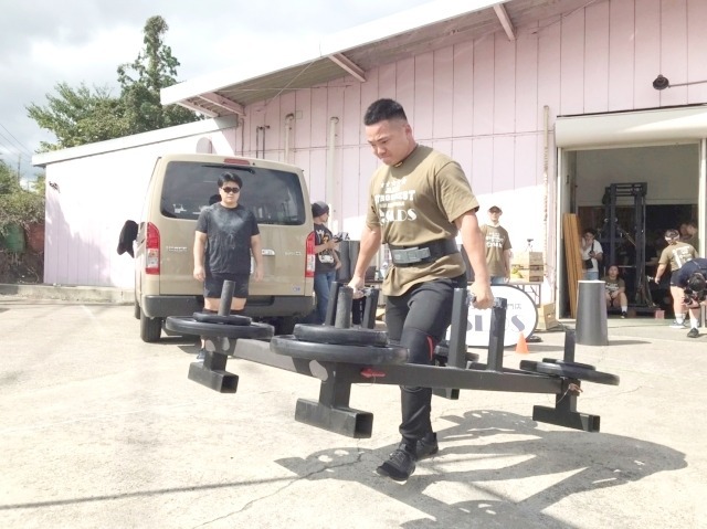 90㎏以下級は190kg
