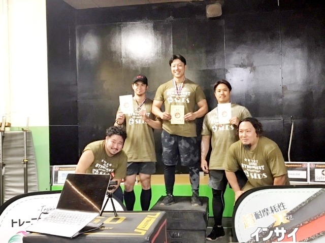 105㎏以下級 1位塩崎選手 2位高本選手 3位森選手