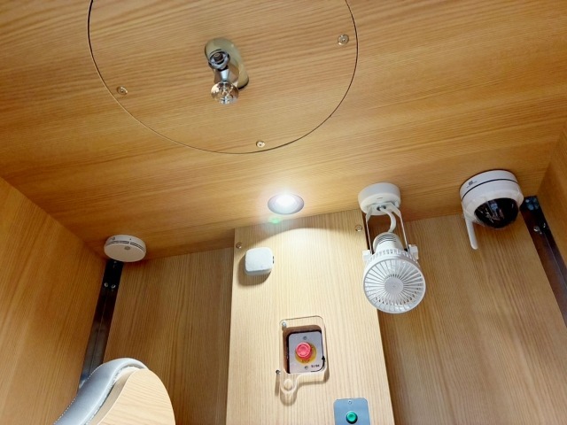 狭くて落ち着く